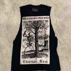 Black craft cut off t-shirt